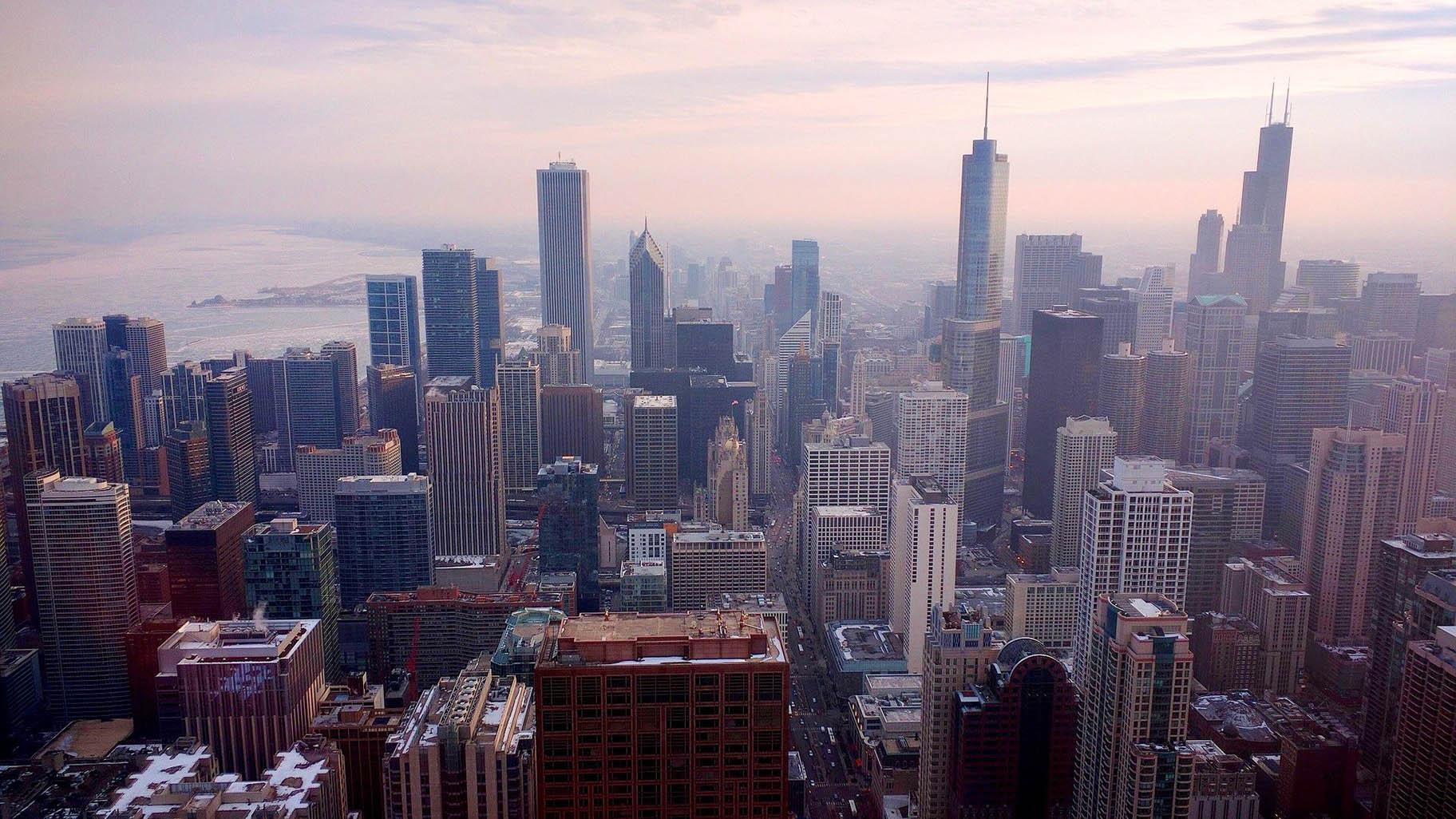 Chicago set a number of weather records in 2020. (Adonis Villanueva / Pixabay)